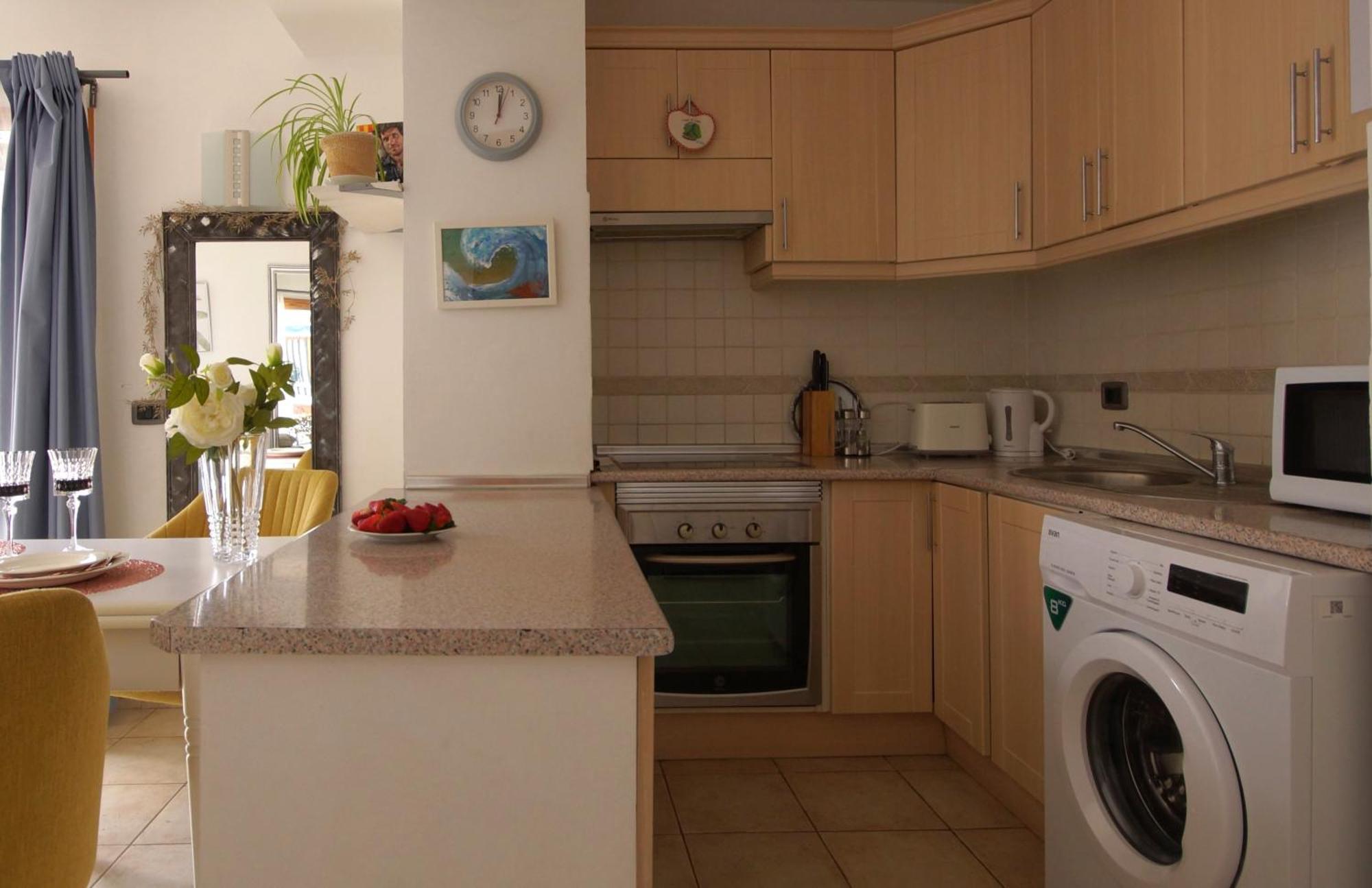לוס כריסטיאנוס Apartamento Familiar Con Piscina Con Wi Fi En Los Cristianos מראה חיצוני תמונה