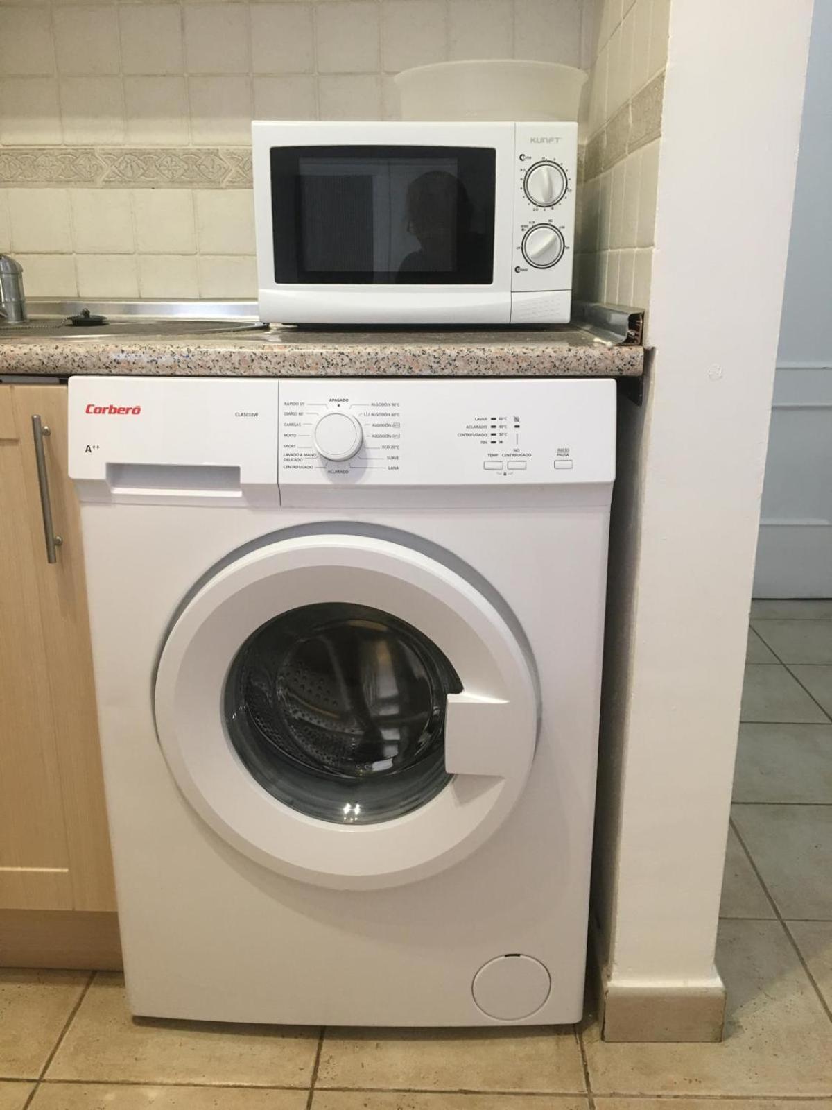 לוס כריסטיאנוס Apartamento Familiar Con Piscina Con Wi Fi En Los Cristianos מראה חיצוני תמונה